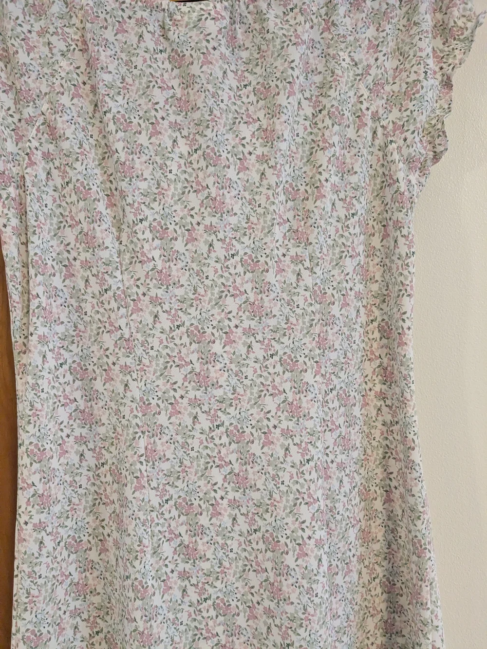 Faded Glory Vintage Pink and Cream Floral Midi Dress with Tie Neck - Picture 7 of 11